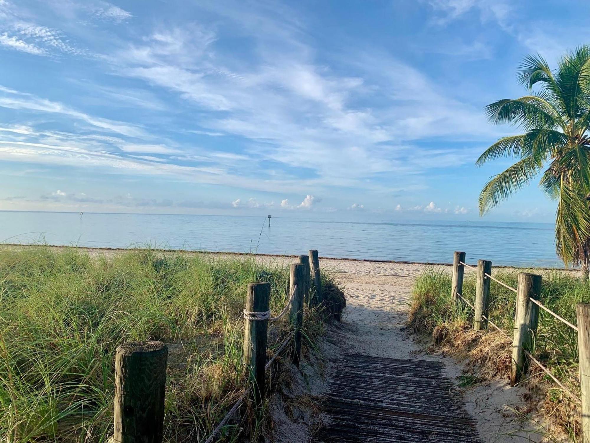 Beautifully Renovated Summer Of 2020 Come And Enjoy This Lovely Unit Key West Esterno foto